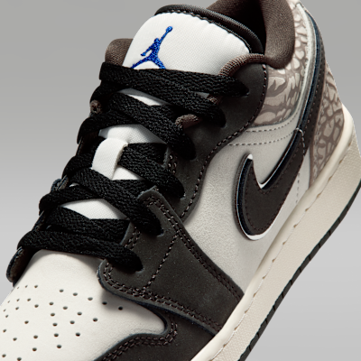 Air Jordan 1 Low SE Big Kids' Shoes. Nike.com